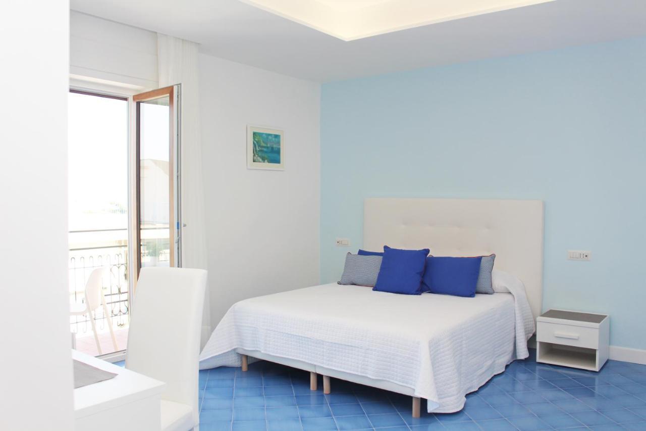 Domus Sole Bed & Breakfast Sorrento Exterior photo