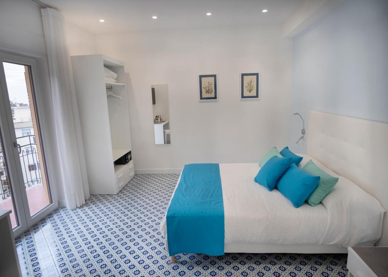Domus Sole Bed & Breakfast Sorrento Exterior photo